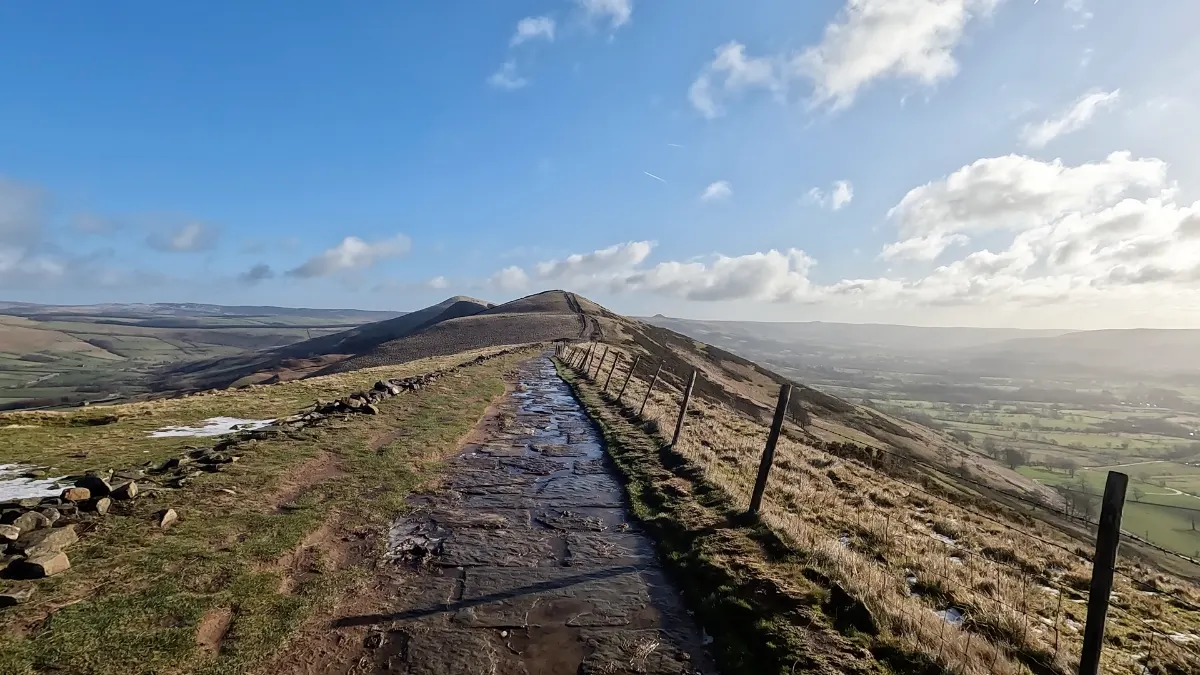 On the Castleton, Cave Dale, Mam Tor and the Great Ridge route